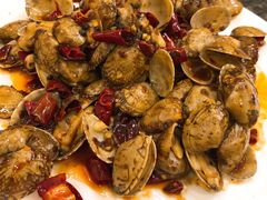 -扒虾小妹儿麻辣海鲜(宏图街店)