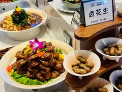 -涨巢·潮玩水疗局