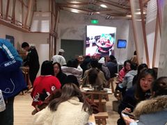 等位区-小满手工粉(上海月星环球港店)