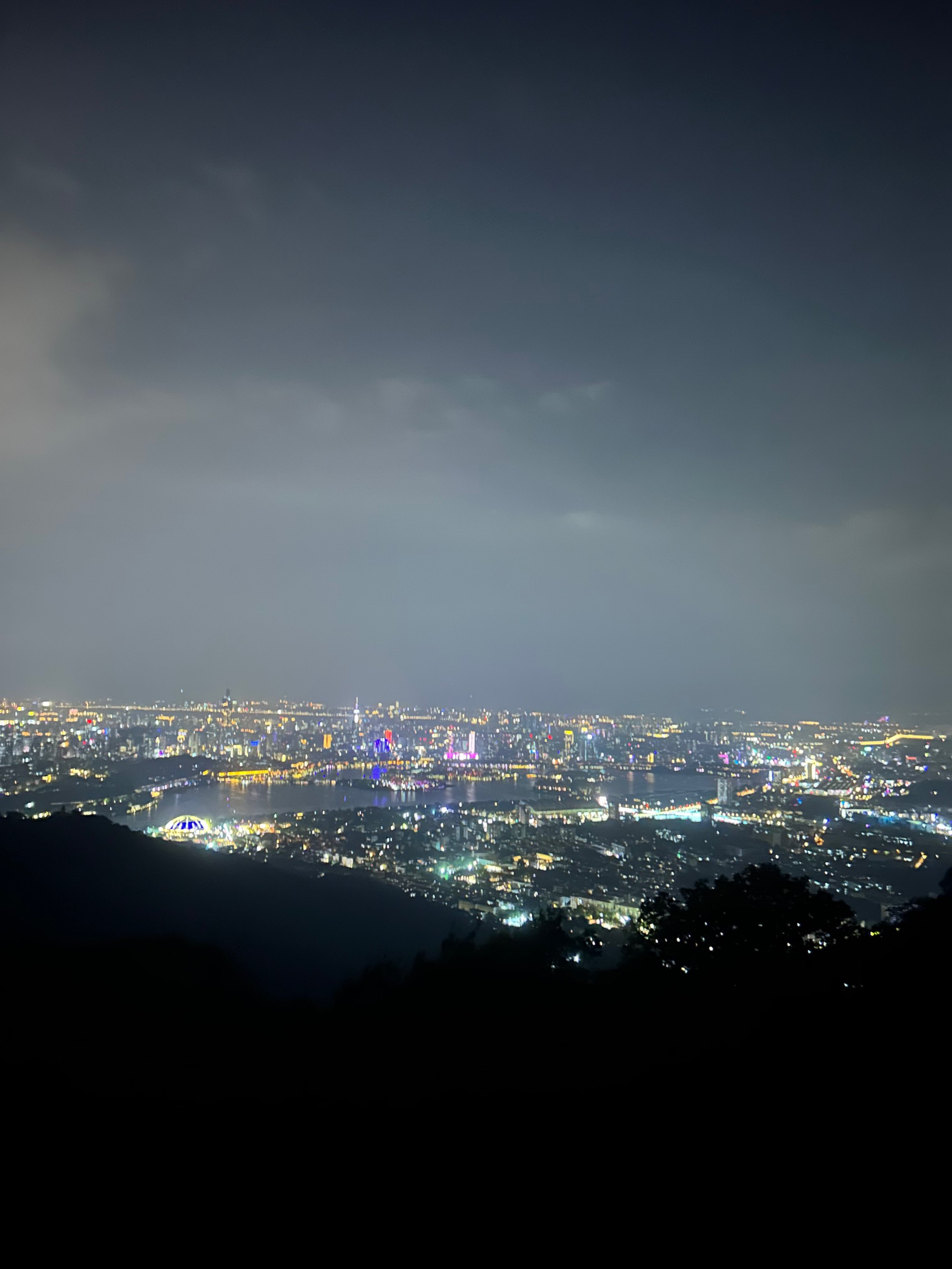 夏天夜晚的景色图片