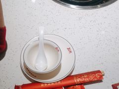 -三人行骨头王火锅(长寿店)