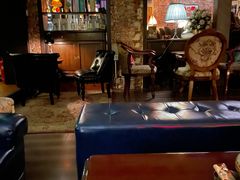 -OX BAR 拉培耶小镇(大连老街店)