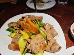 -前海沿·青岛菜(大拇指广场石老人店)