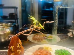 -万重锦·人文川菜馆(骡马市店)