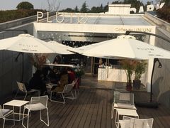 -UNI UNI(环亚凯瑟琳店)