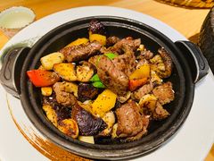-萤初高端日料王(曲江银泰店)