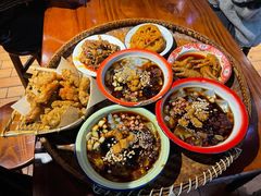 -爆炸头阿姨小四川正宗川味小吃(无任何分店)