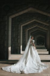 -莫小姐婚纱
