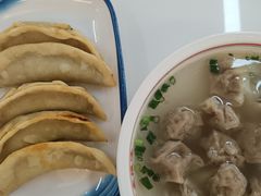 -老新隆牛肉锅贴(新街口店)