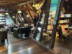 -良友书坊(安徽路店)