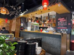 -侯志伟老街炒鸡(广济街店)