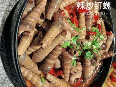 -马路边上·小海鲜烧烤(八一路店)