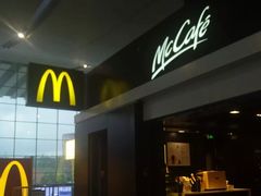 -麦当劳(深圳北站高铁店)