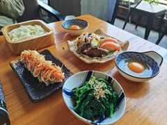 -8PINTS八品脱·日料·烧鸟·精酿小酒馆(莘庄店)
