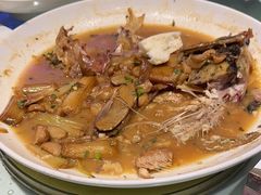 -巴特餐饮6加1音乐餐吧·新疆菜