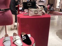 -Roger Vivier(北京SKP店)