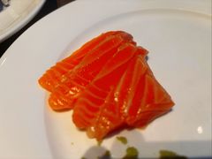-大中华希尔顿酒店-念自助餐·嗨啤·小龙虾