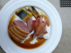 -亮马河饭店翠雅咖啡厅