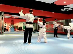 -浛道跆拳道·拳击·体适能