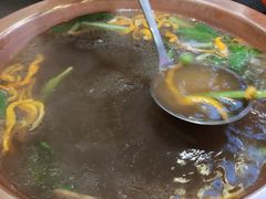 -黔阿牛菌汤牛肉粉全牛火锅(喷水池店)