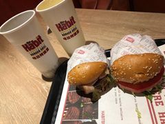 -The Habit Burger Grill 哈比特汉堡(复兴soho店)