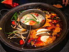 豆浆三味锅-渝涯重庆豆花老火锅(中赢国际店)