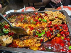 -探鱼·鲜青椒爽麻烤鱼(银泰城店)