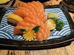 三文鱼厚切-小川洋风料理(江汉路店)