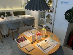 -春树下·树屋花房西餐厅(罍街AS1980店)