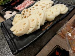 -呷哺呷哺(新世界百货望京店)
