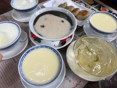 -周大娘牛乳(旧寨古村总店)
