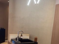 -灸春堂·艾灸·痛症·整脊连锁(之江银泰店)