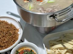 -靓虾二哥长沙地标小龙虾(五一广场店)