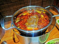 -独食火锅·半米屋台(直营总店)