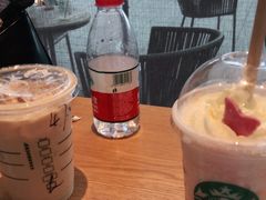 -星巴克臻选(嘉兴海宁银泰城店)