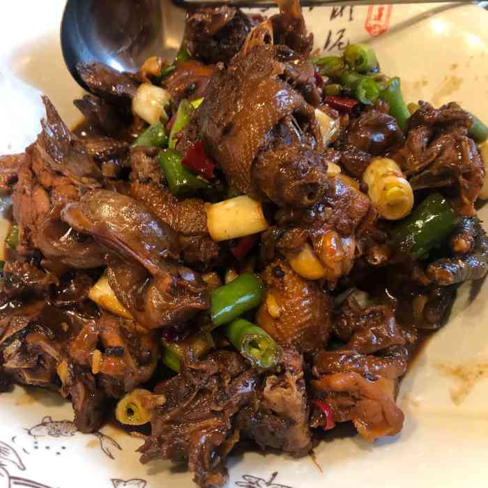 张大彪临沂炒鸡(院士港店)