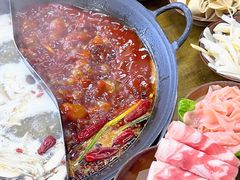 -乖嬢嬢重庆老火锅(南联店)