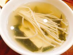 -青瓦餐厅·生鱼片·韩园烤肉(西塔店)