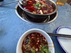 -佘记全家福芋儿鸡(向阳街总店)