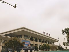 -岳阳东站