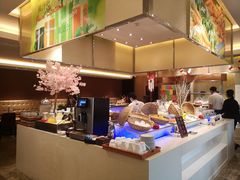 自助取餐区-大堂酒廊(北海香格里拉大酒店)