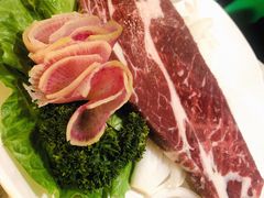 -肉甲韩国木炭烤肉(新壹街1店)
