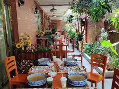 -桥馫源蒙自过桥米线(蒙自店)