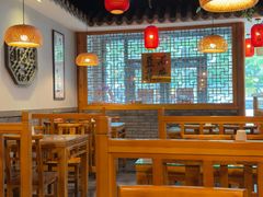 -重庆石磨豆花庄(乔庄店)
