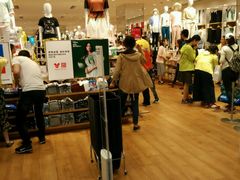 -优衣库(红谷滩万达店)