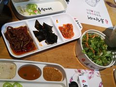 -秋香家韩式炭火烤肉(磐石路店)