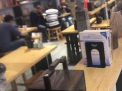大堂-白七爷原汤捞面（大宅门）(泰盛广场金牌店)