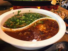 鸳鸯水煮牛肉-成都吃客(九眼桥店)
