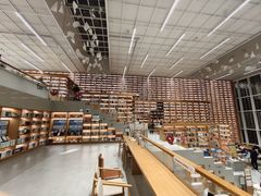 -朵云书院(滴水湖店)