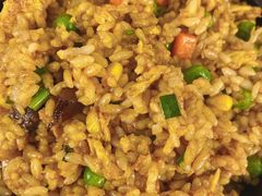 石锅腊肉饭-丰收日·小海鲜·沪上家宴(顾村正大店)